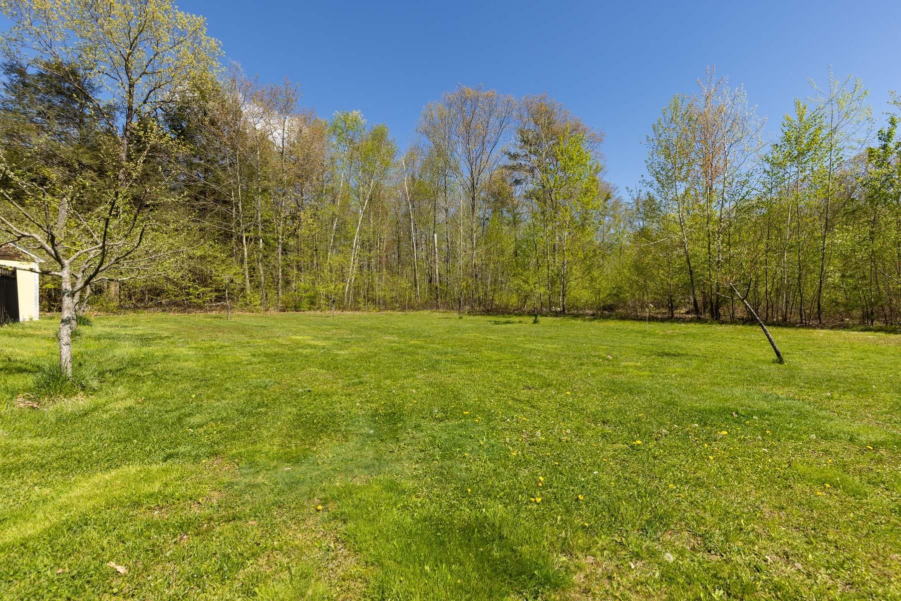 50 Bunker Drive Rochester, NH 03839 - Photo 3 of 39 Gallery Image 3
