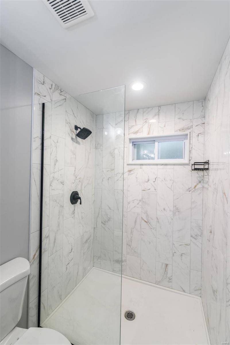 84 Forest Crest Drive Chesterfield, MO 63017 - Photo 21 of 39