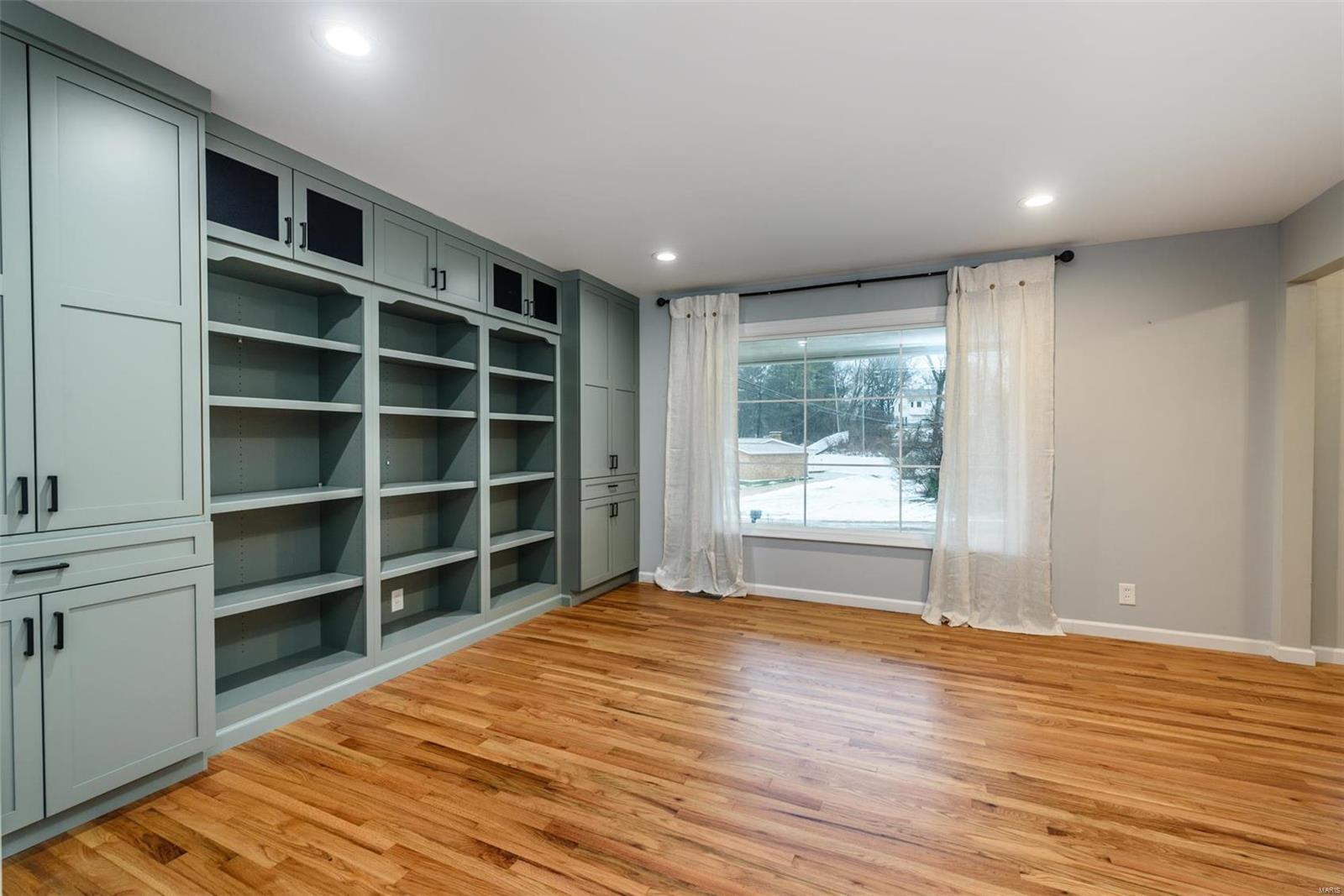 84 Forest Crest Drive Chesterfield, MO 63017 - Photo 4 of 39