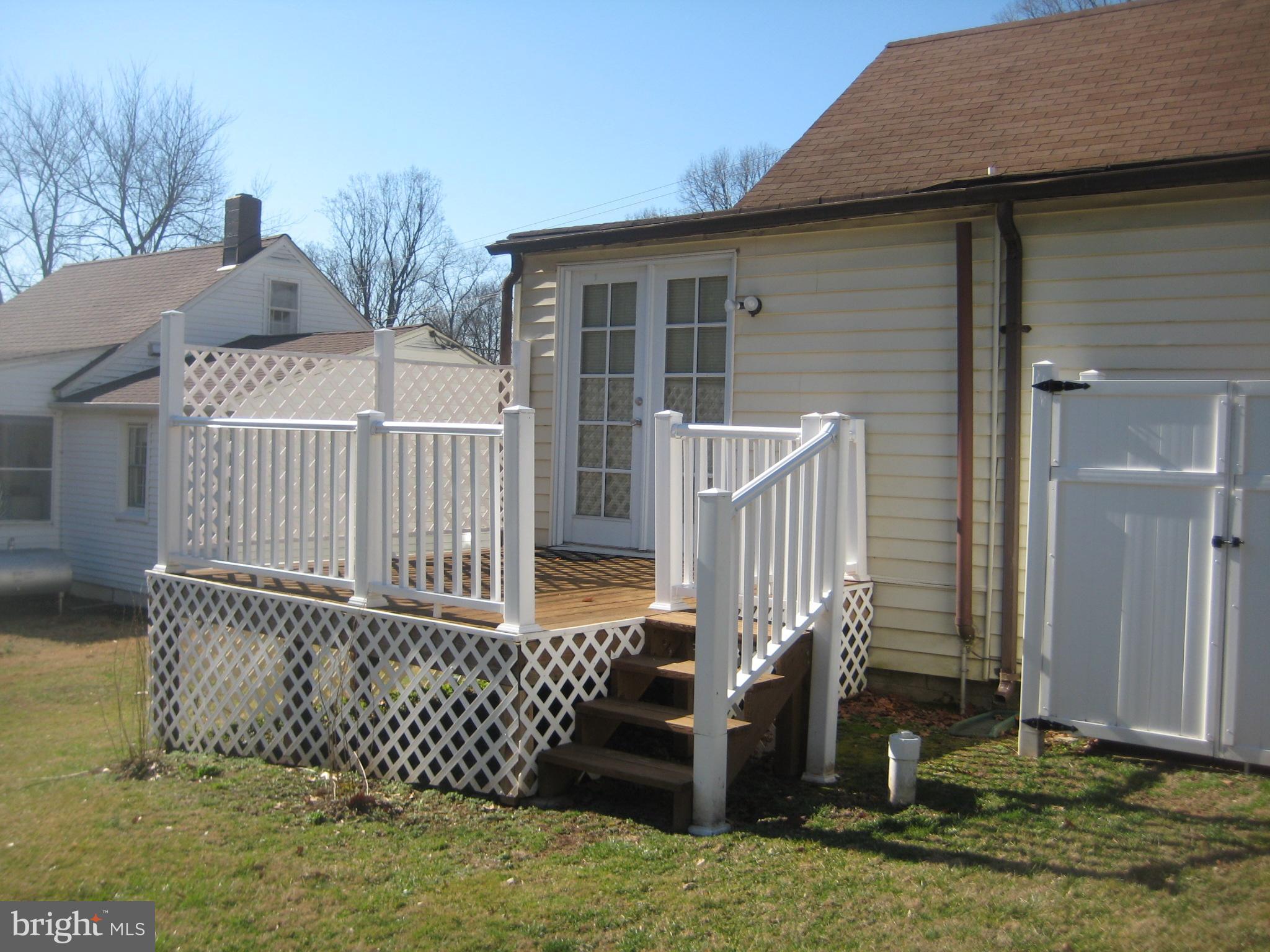 2713 Paper Mill Road Phoenix, MD 21131 - Photo 29 of 30 Rear Deck off master bedroom