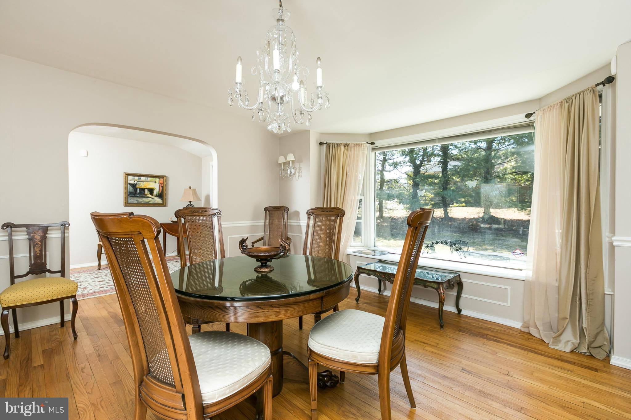507 St Francis Road Towson, MD 21286 - Photo 8 of 28 Dining Room