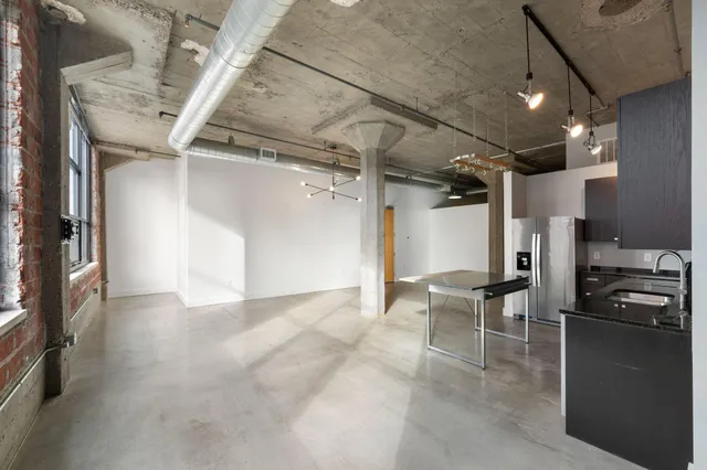 $2,995 | 718 North Washington Avenue, Unit 502, Minneapolis, MN 55401