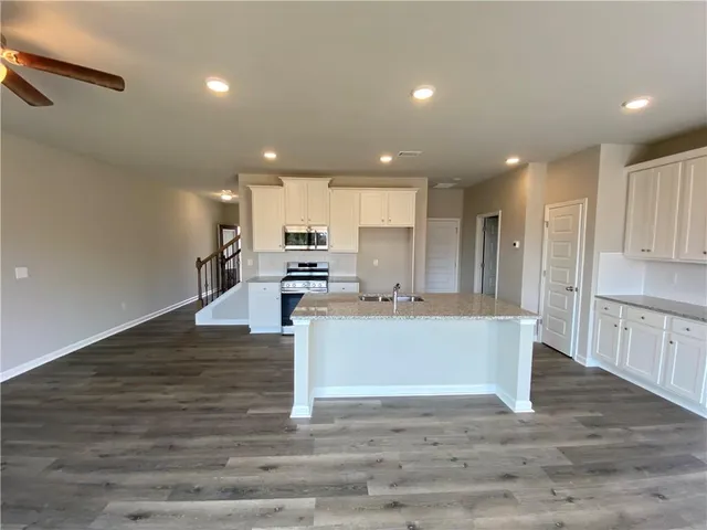 $1,890 | 3761 Prospect Point Drive, Oakwood, GA 30566