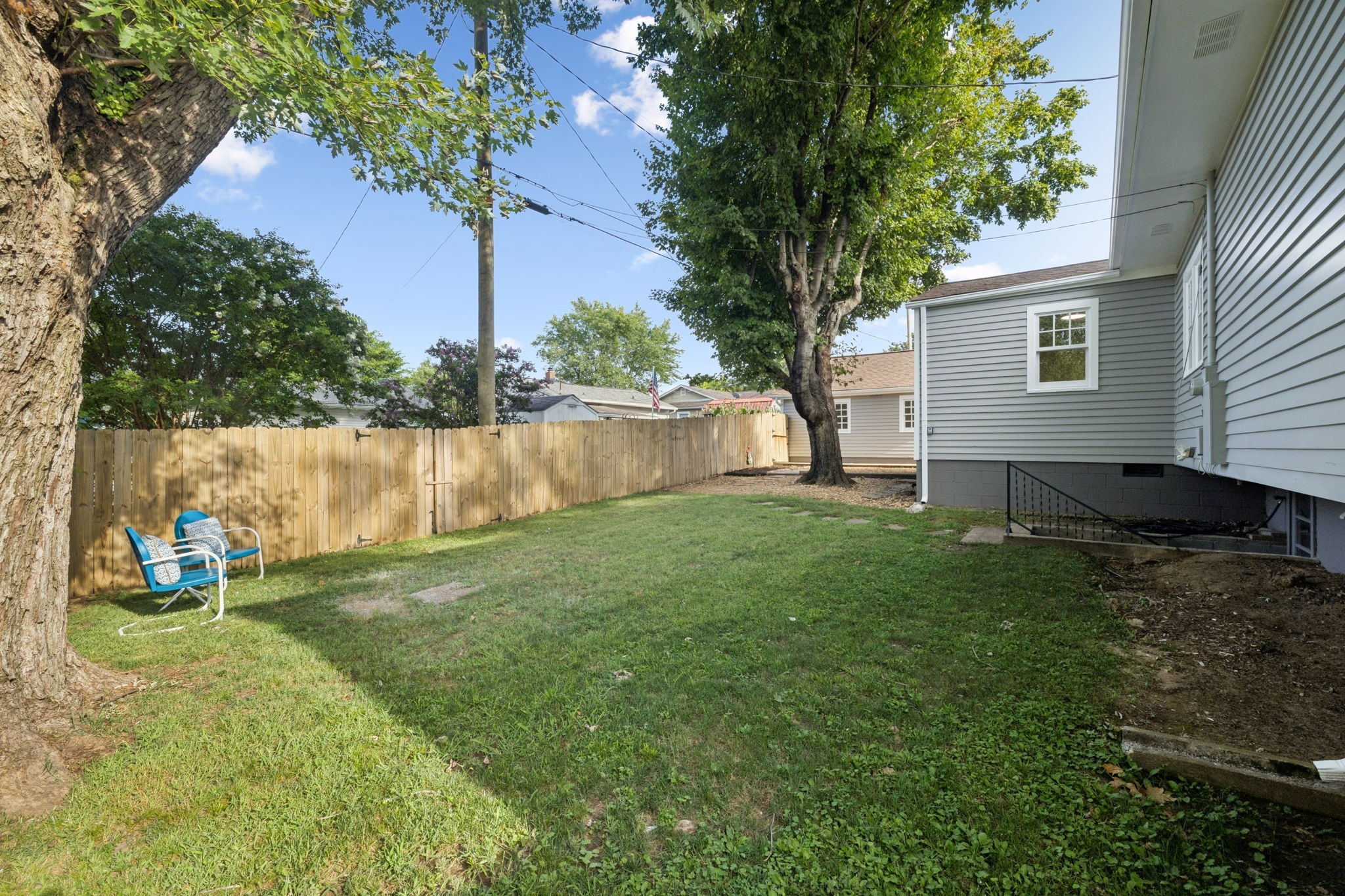 405 Lawrence Street Old Hickory, TN 37138 - Photo 48 of 52 a backyard of a house with seating space