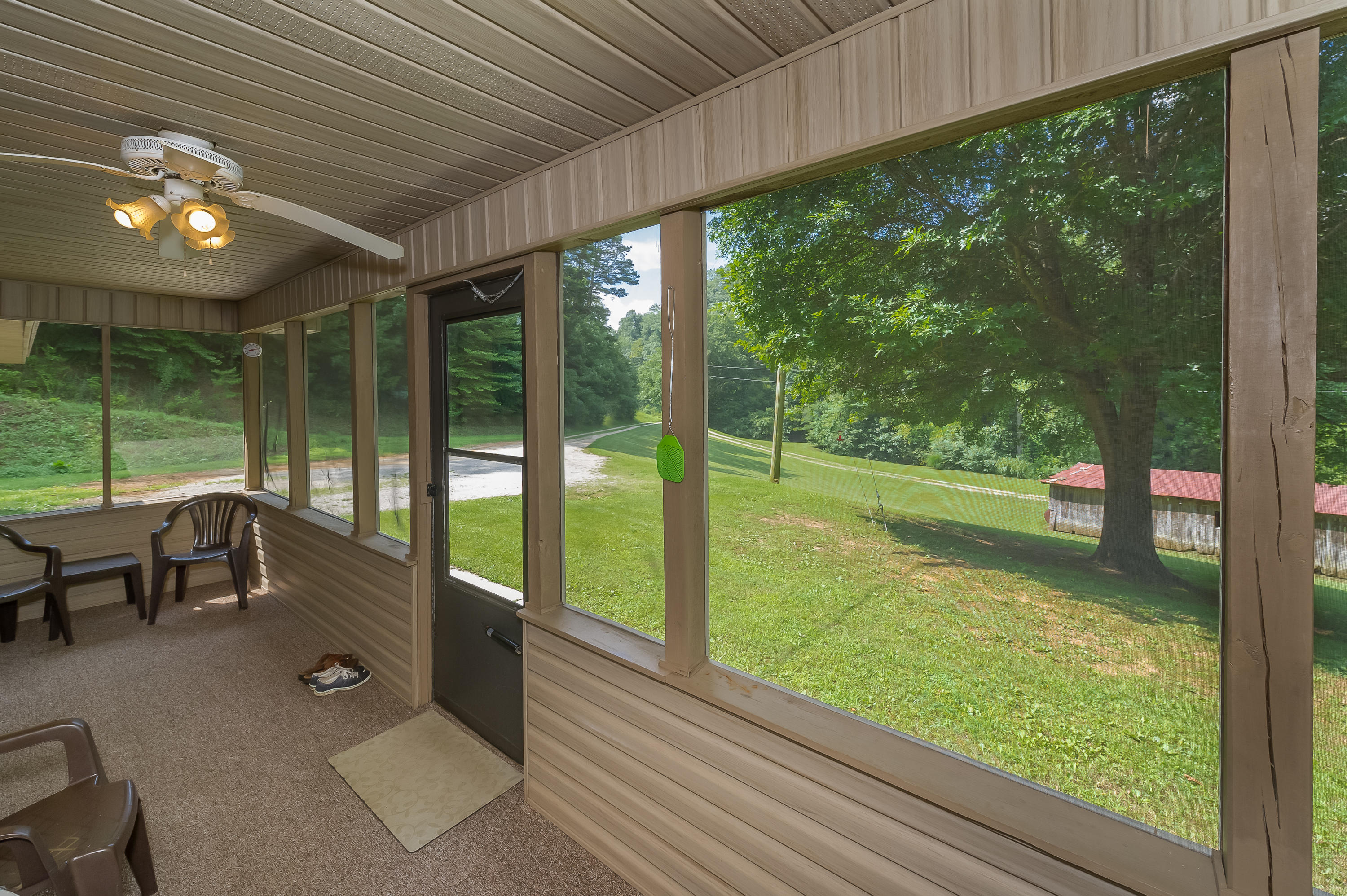 203 Charles Butler Road Oliver Springs, TN 37840 - Photo 30 of 40 203 Charles Butler Road