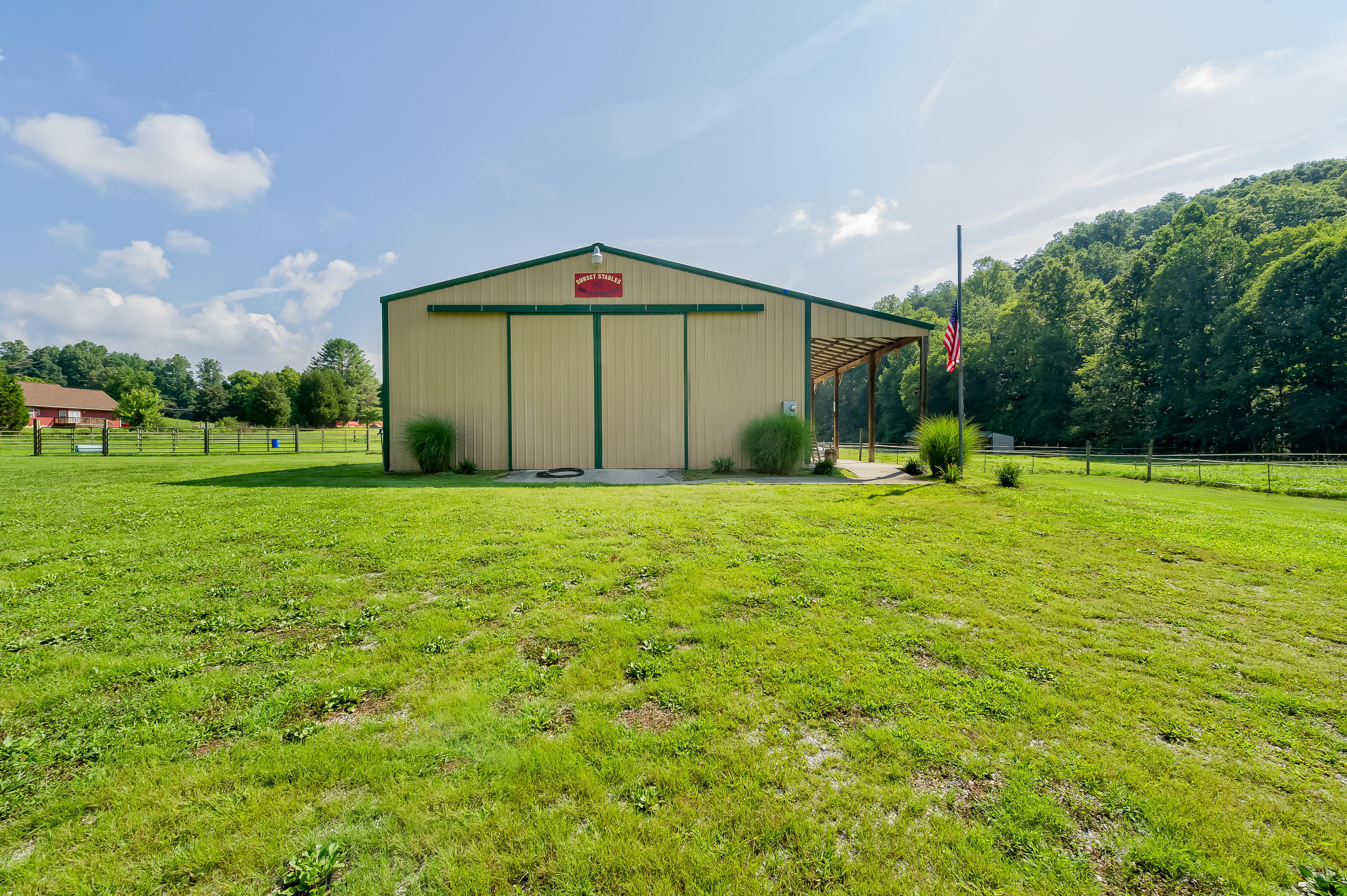 203 Charles Butler Road Oliver Springs, TN 37840 - Photo 5 of 40 203 Charles Butler Road