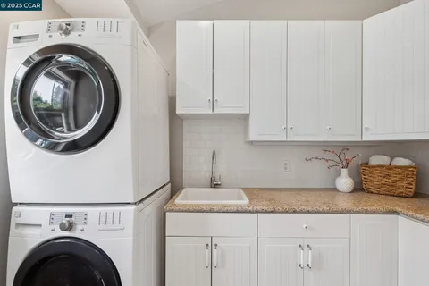 $2,095,000 | 3260 Rohrer Drive, Lafayette, CA 94549