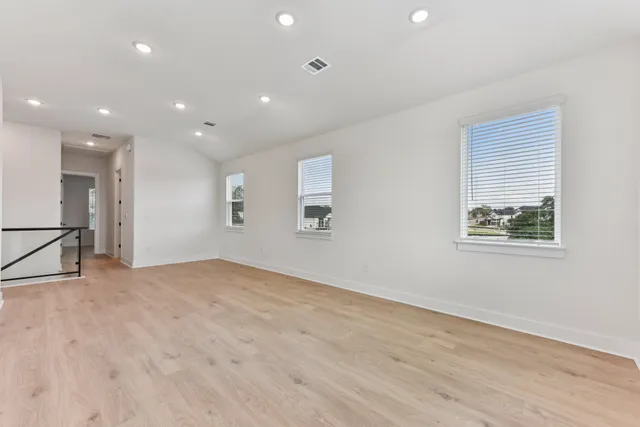 $724,990 | 12109 Fennec Way, Austin, TX 78758