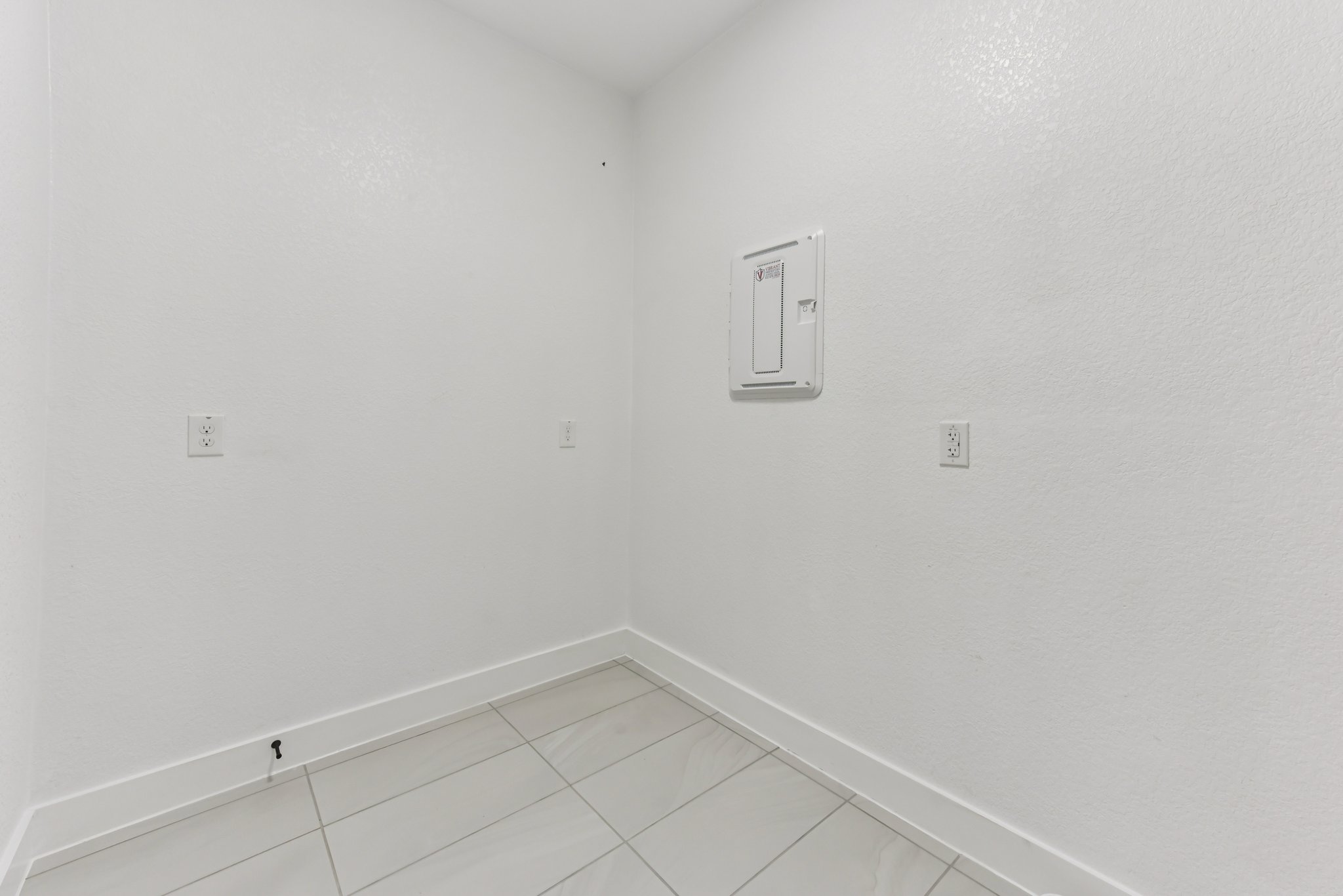 12109 Fennec Way Austin, TX 78758 - Photo 17 of 32