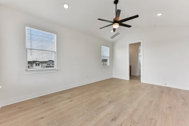 $724,990 | 12109 Fennec Way, Austin, TX 78758