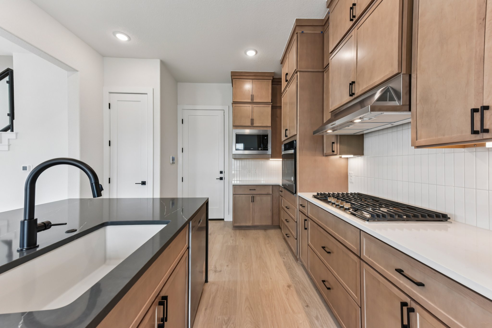 12109 Fennec Way Austin, TX 78758 - Photo 8 of 32