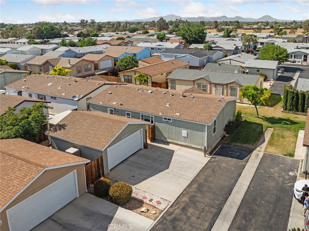 21621 Sandia Road, Unit 128 Apple Valley, CA 92308 - Photo 11 of 41 an aerial view of residential houses with outdoor space