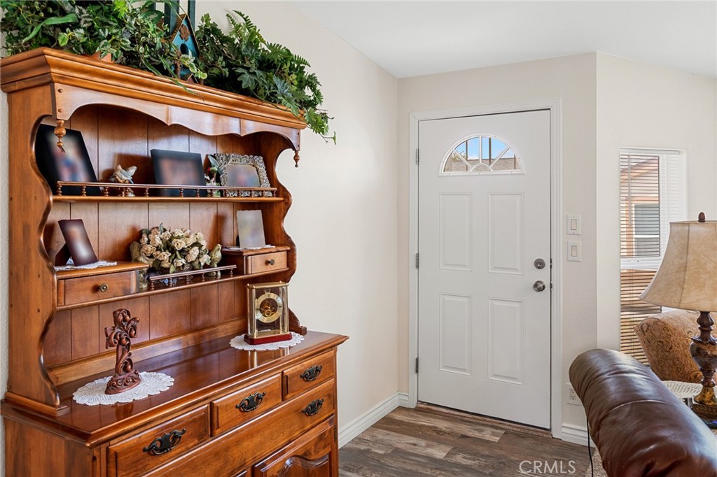 21621 Sandia Road, Unit 128 Apple Valley, CA 92308 - Photo 18 of 41 a view of living room and wooden floor