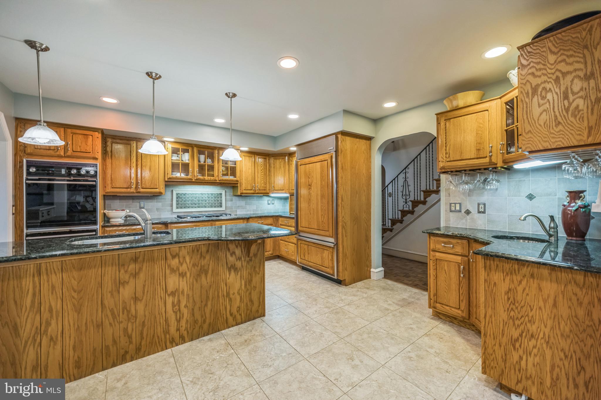 840 Hopkins Road Audubon, NJ 08106 - Photo 19 of 48 Gourmet Kitchen View 4