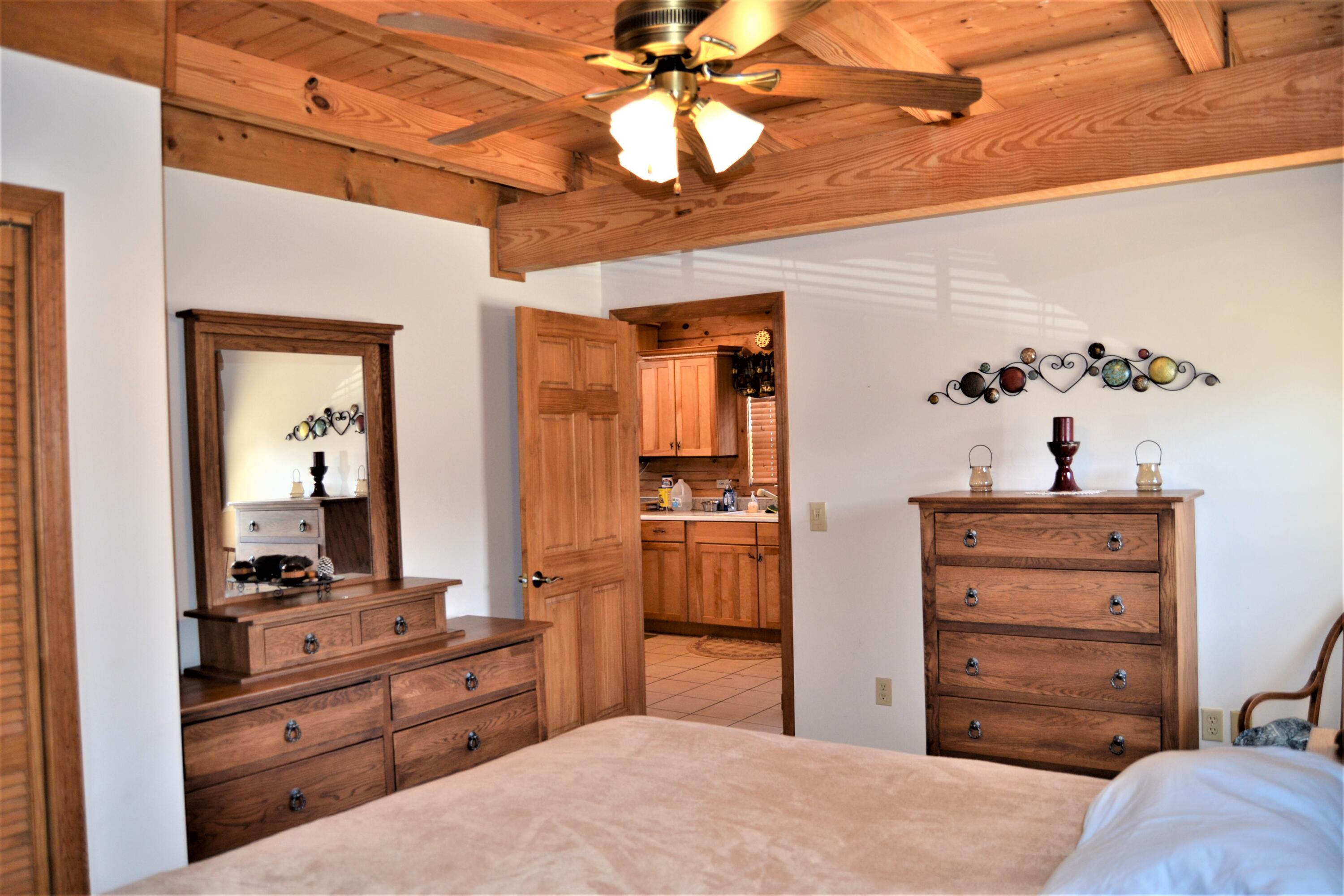 231 Bluff View Road New Tazewell, TN 37825 - Photo 29 of 35 DSC_0016