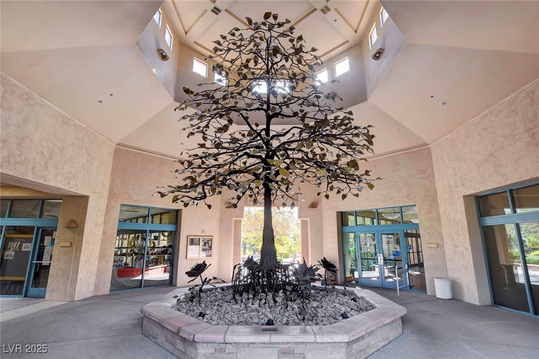 1904 Hot Oak Ridge Street Las Vegas, NV 89134 - Photo 54 of 74 Lobby with a high ceiling