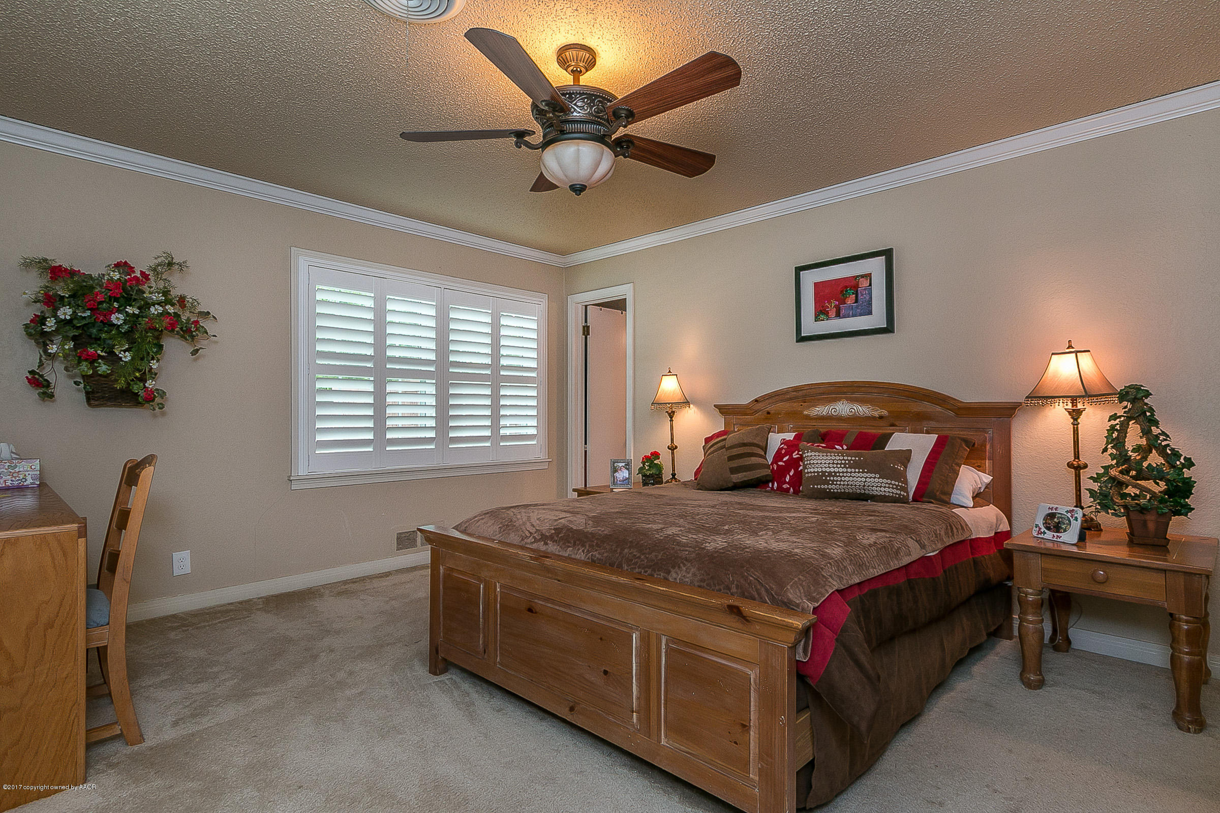 1232 South Rusk Street Amarillo, TX 79102 - Photo 12 of 26 011_Master Bedroom
