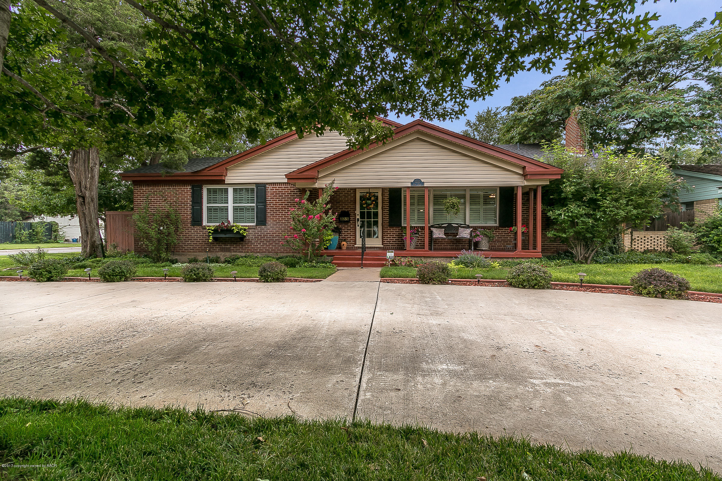 1232 South Rusk Street Amarillo, TX 79102 - Photo 3 of 26 002_Front 2
