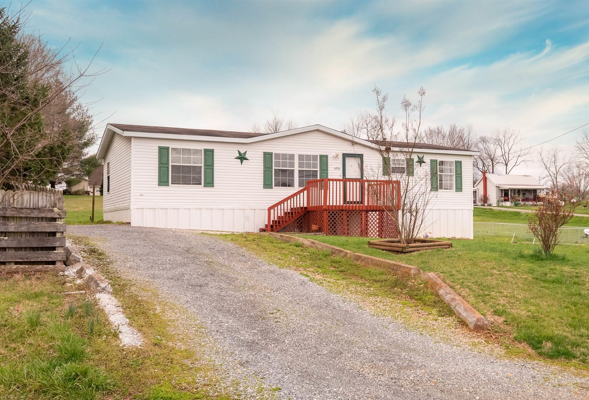 6930 Depot Road Radford, VA 24141 - Photo 3 of 33 Gallery Image 3
