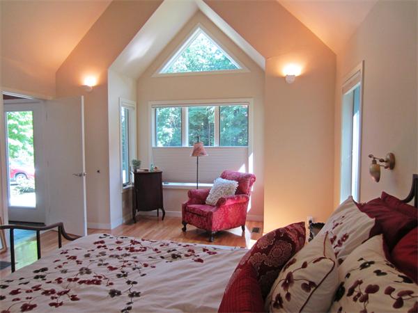 31 Longfellow Road Wellesley, MA 02481 - Photo 9 of 17 a bedroom with two beds and a window