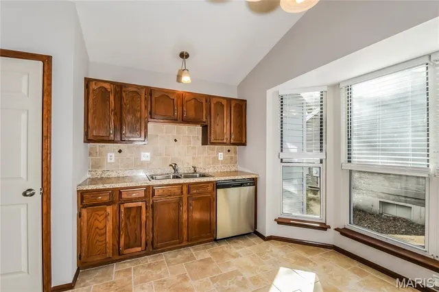 $275,000 | 628 Bugle Run Drive, Florissant, MO 63034