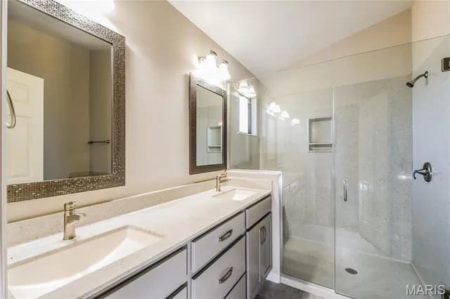 $275,000 | 628 Bugle Run Drive, Florissant, MO 63034