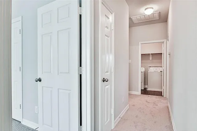 $1,575 | 34 Woodland Hills Drive, Unit B, Conroe, TX 77303