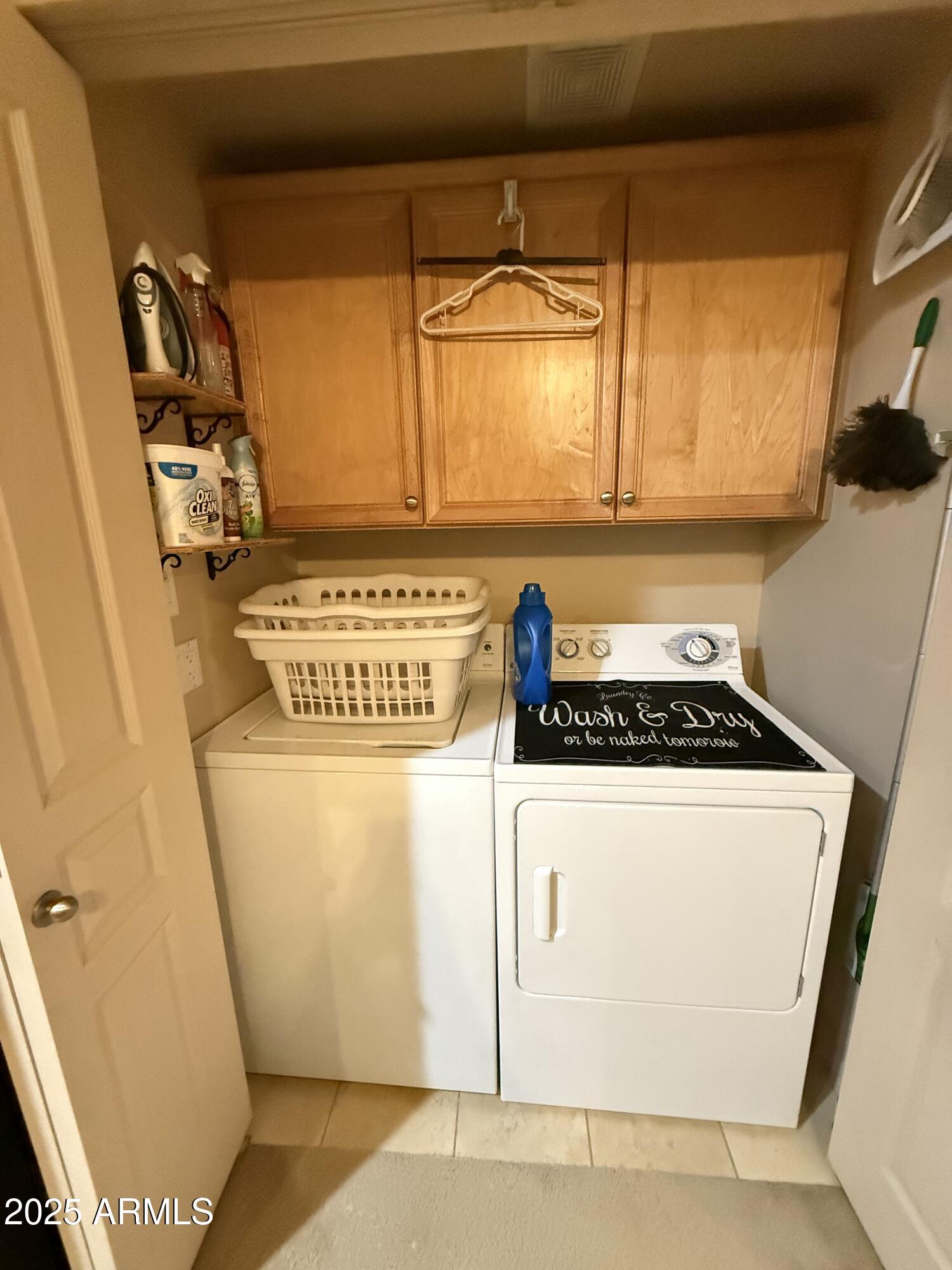 20660 North 40th Street, Unit 2137 Phoenix, AZ 85050 - Photo 21 of 22 a utility room with dryer and washer