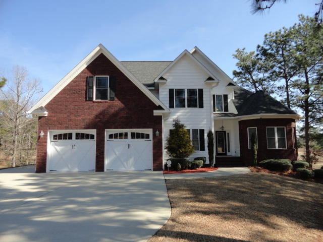 135 Fairway Drive Rockingham, NC 28379 - Photo 1 of 29 Front Photo