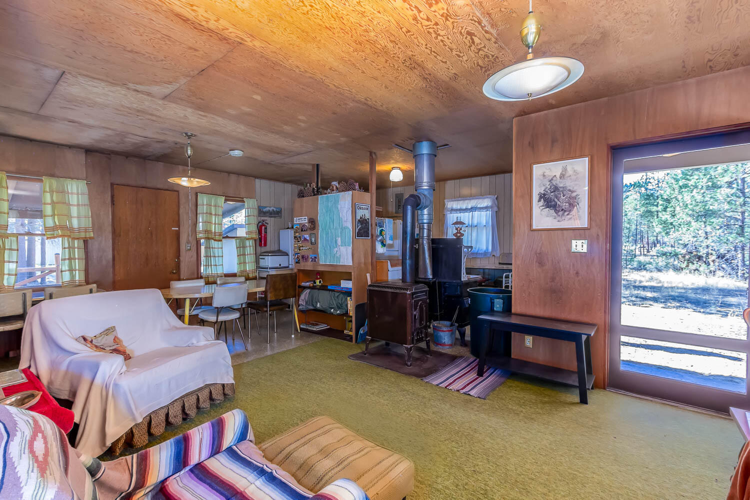 16545 William Foss Road La Pine, OR 97739 - Photo 8 of 19 16545-William-Foss-Rd-9-30-2022-9