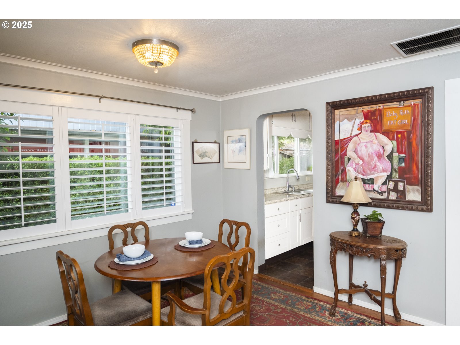 6125 Southeast 138th Place Portland, OR 97236 - Photo 8 of 32 a workspace with furniture and window