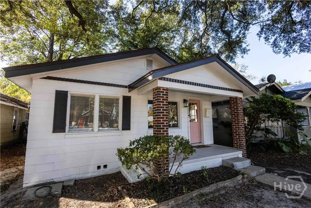 $2,200 | 731 East 34th Street, Savannah, GA 31401