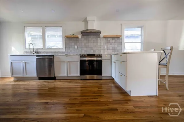 $2,200 | 731 East 34th Street, Savannah, GA 31401