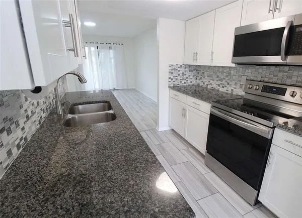 $1,550 | 5310 26th Street West, Unit 1403, Bradenton, FL 34207