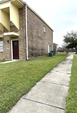 $1,700 | Undisclosed Address, River Ridge, LA 70123