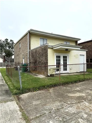 $1,700 | Undisclosed Address, River Ridge, LA 70123