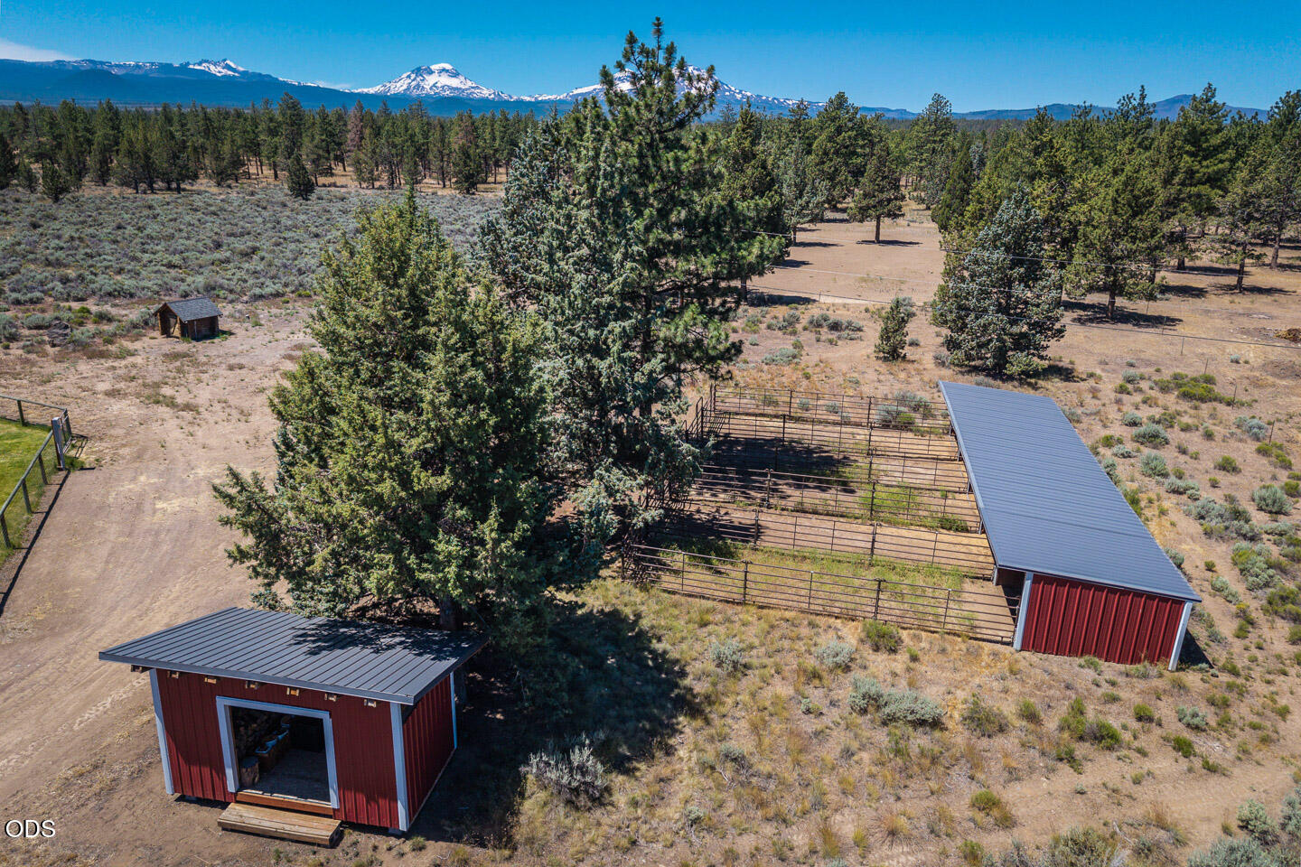 67183 Harrington Loop Road Bend, OR 97703 - Photo 40 of 68