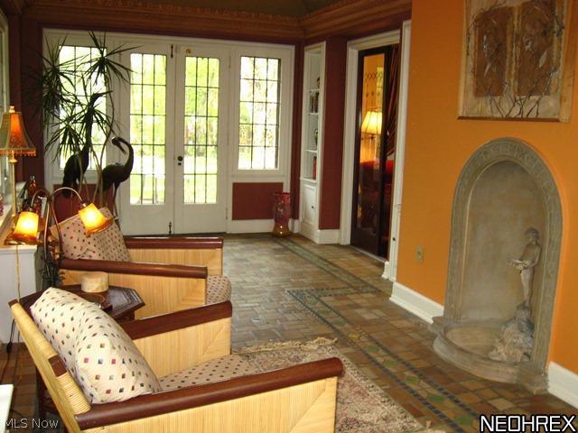 2944 Winthrop Road Cleveland, OH 44120 - Photo 6 of 25