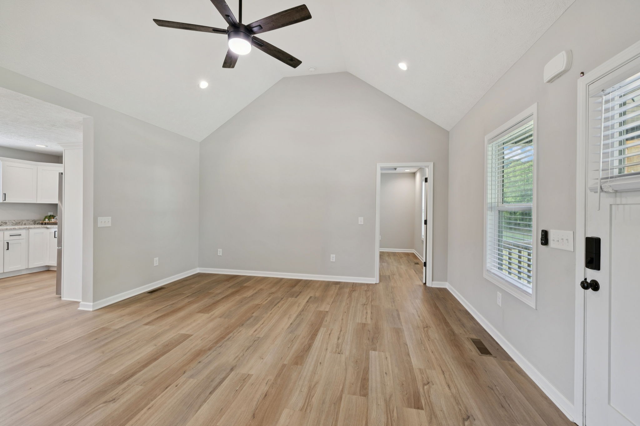 1520 Simmons Ridge Road Cornersville, TN 37047 - Photo 11 of 41 Gallery Image 11
