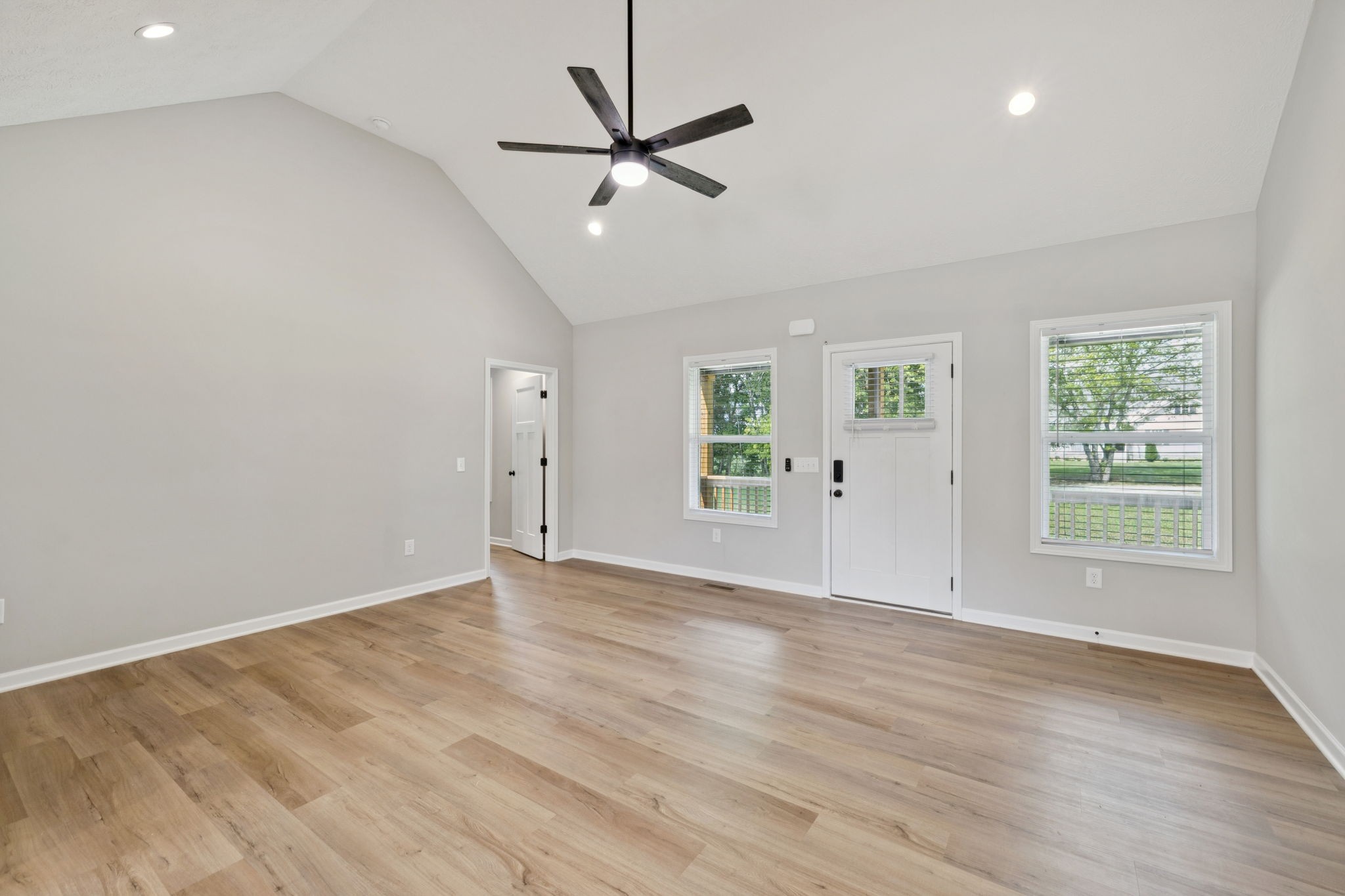 1520 Simmons Ridge Road Cornersville, TN 37047 - Photo 12 of 41 Gallery Image 12