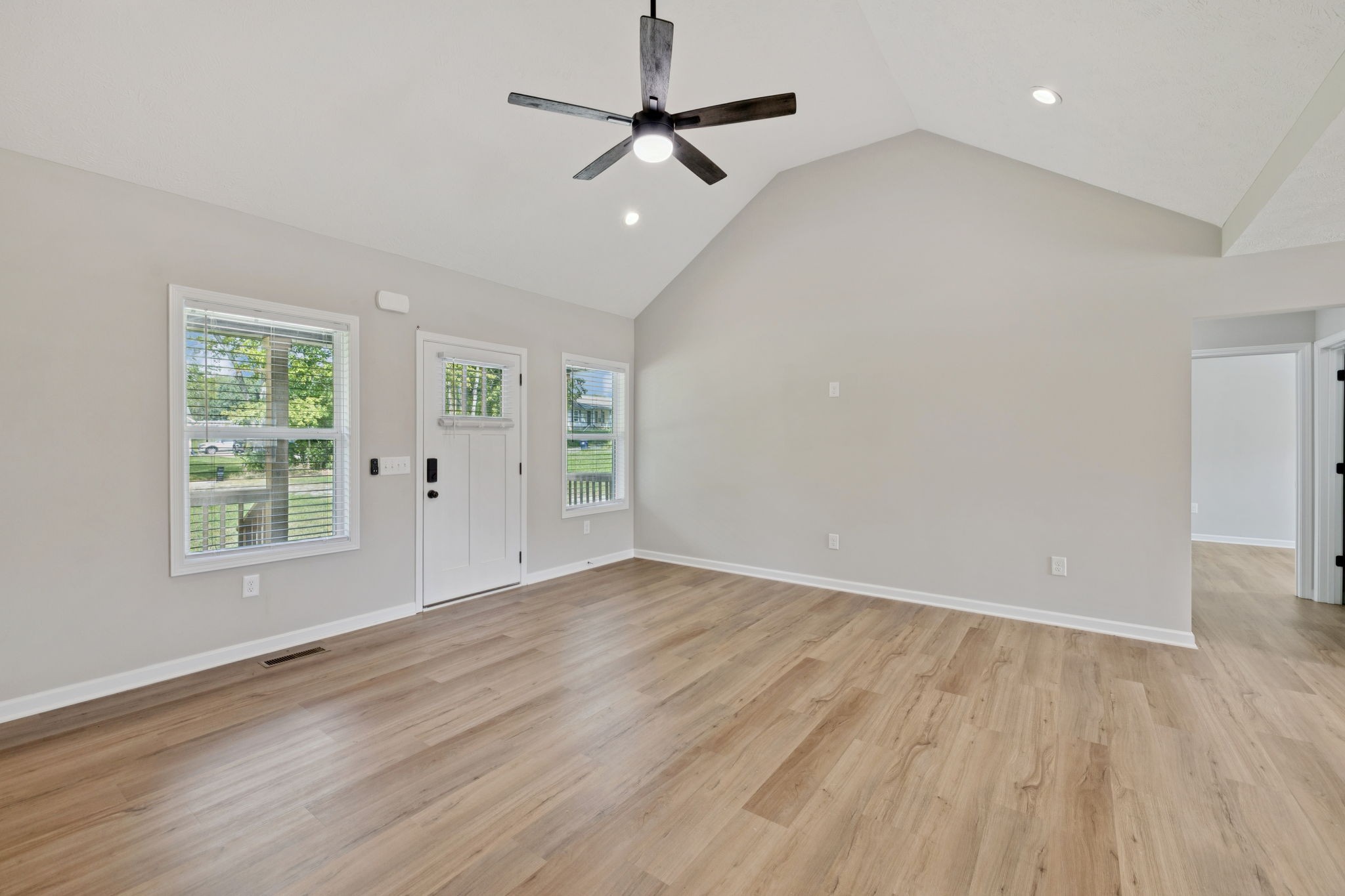 1520 Simmons Ridge Road Cornersville, TN 37047 - Photo 13 of 41 Gallery Image 13
