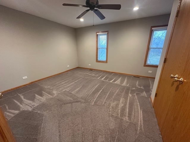 590 Alice Place Elgin, IL 60123 - Photo 14 of 27