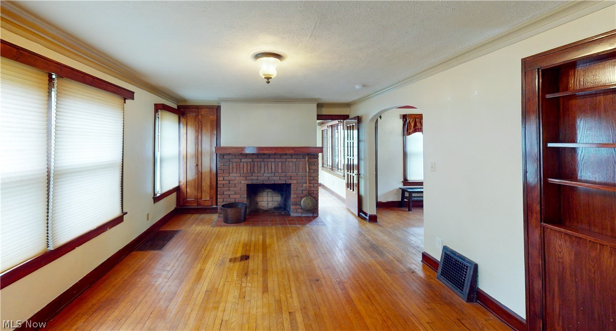 5099 Spencer Road Cleveland, OH 44124 - Photo 5 of 21 Gallery Image 5
