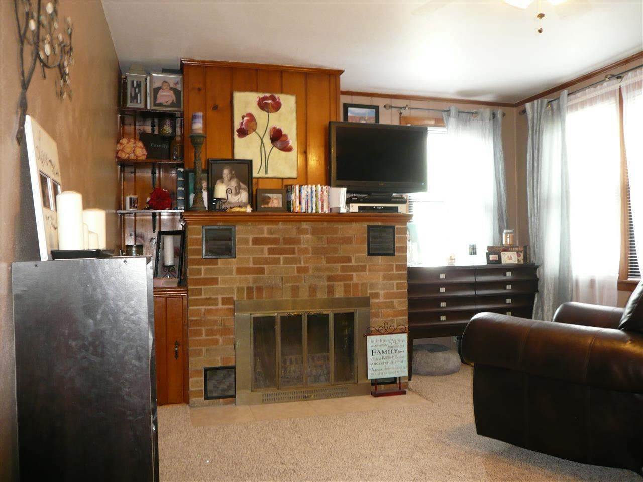3795 Mill Road Cherry Valley, IL 61016 - Photo 10 of 12 Gallery Image 10
