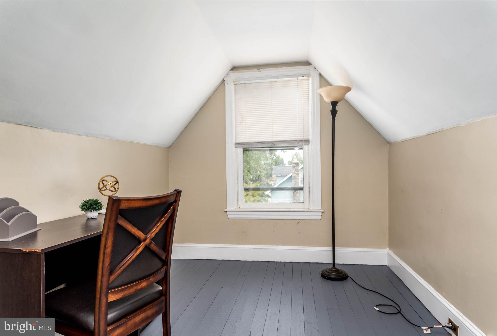 231 Sylvan Avenue Rutledge, PA 19070 - Photo 22 of 34 And space for an office or something else.