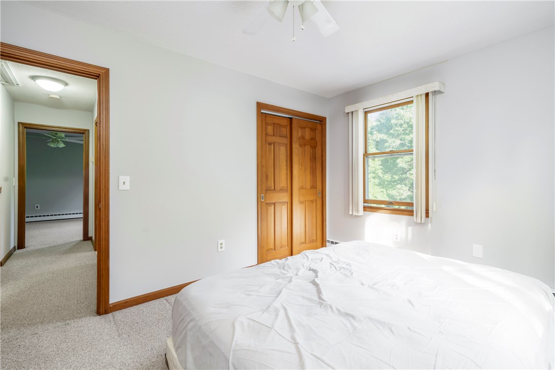 29 Robin Way Westerly, RI 02891 - Photo 25 of 40