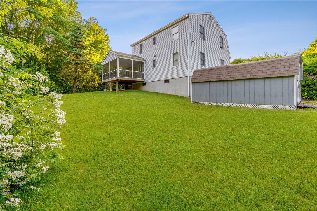 29 Robin Way Westerly, RI 02891 - Photo 36 of 40