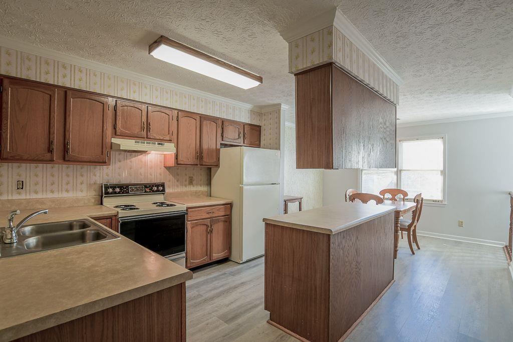 222 Forkner Drive, Unit 26 Decatur, GA 30030 - Photo 5 of 37