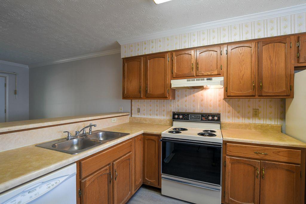 222 Forkner Drive, Unit 26 Decatur, GA 30030 - Photo 10 of 37