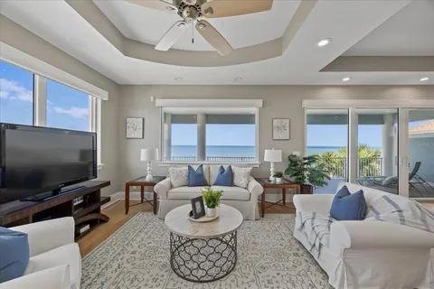 a view of a house with a fountain